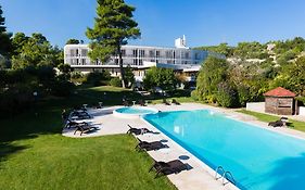 Gusmay Resort